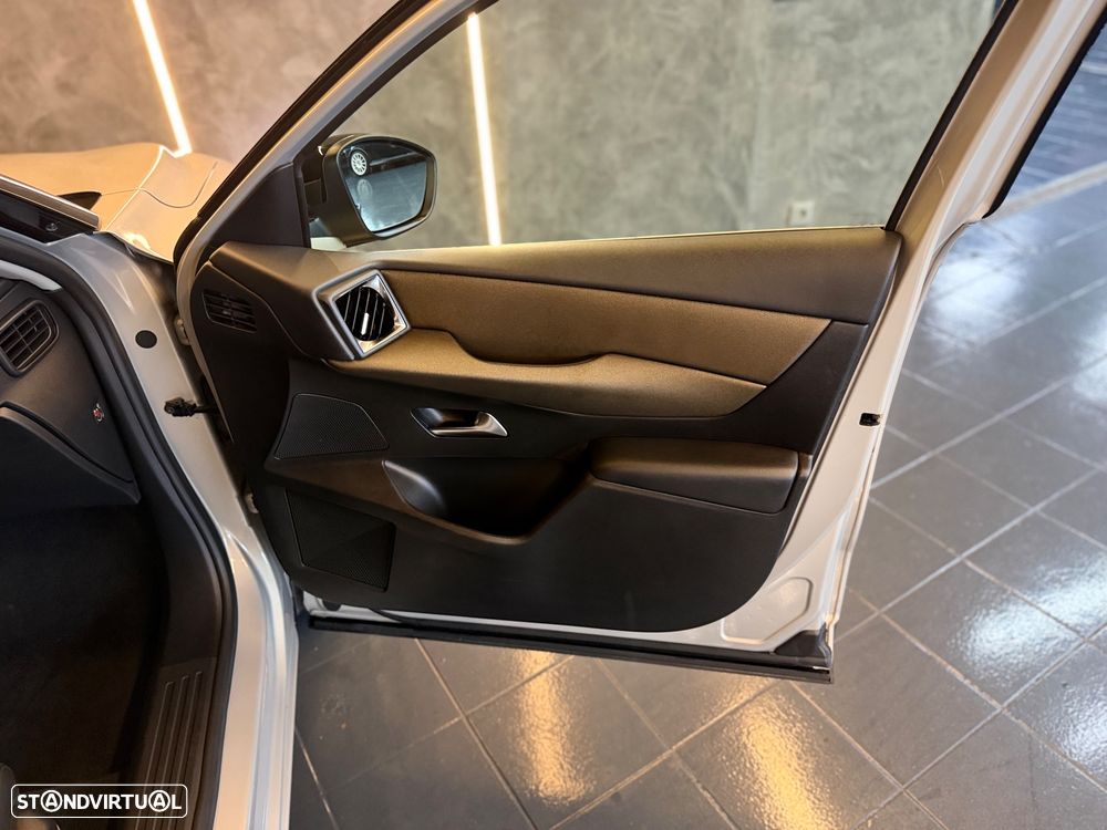 DS DS3 E-TENSE OPERA - 32
