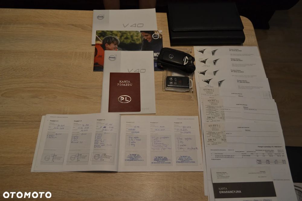 Volvo V40 T3 Drive-E R-Design Momentum - 20