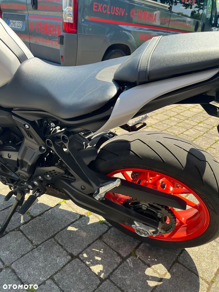 Yamaha MT - 6