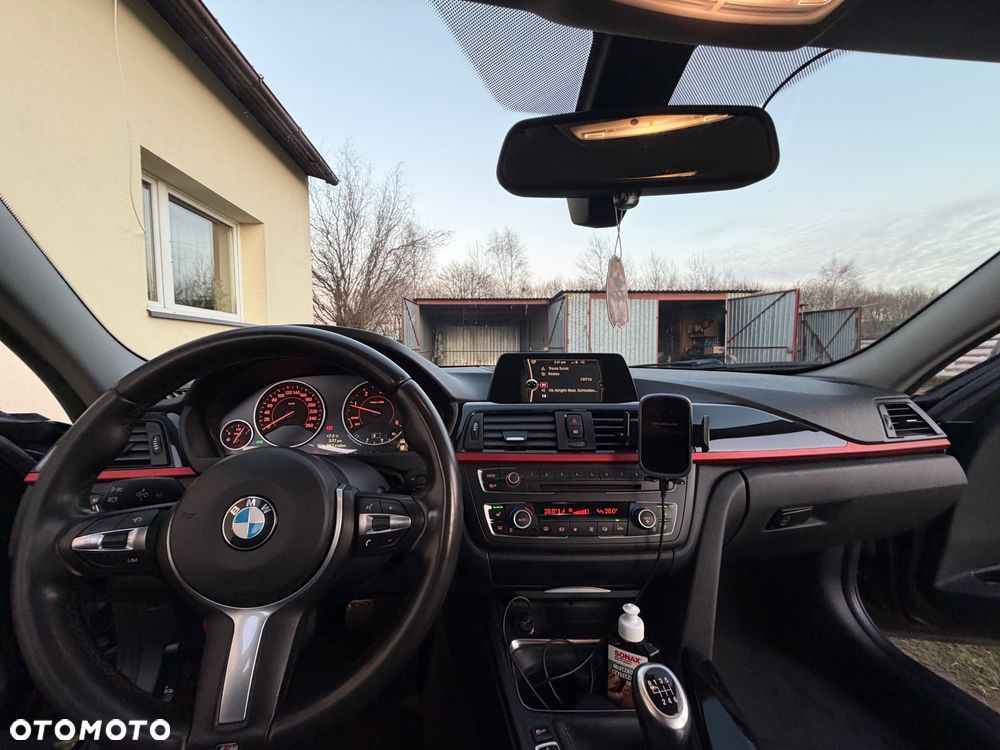 BMW Seria 3 320d - 9