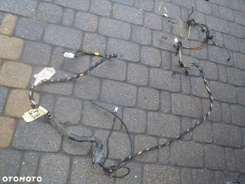 wiązka instalcacja drzwi klapy tył guma przelotka fiat doblo I lift - 2