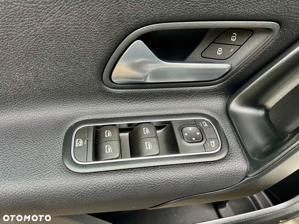 Mercedes-Benz Klasa A 200 d Style - 27