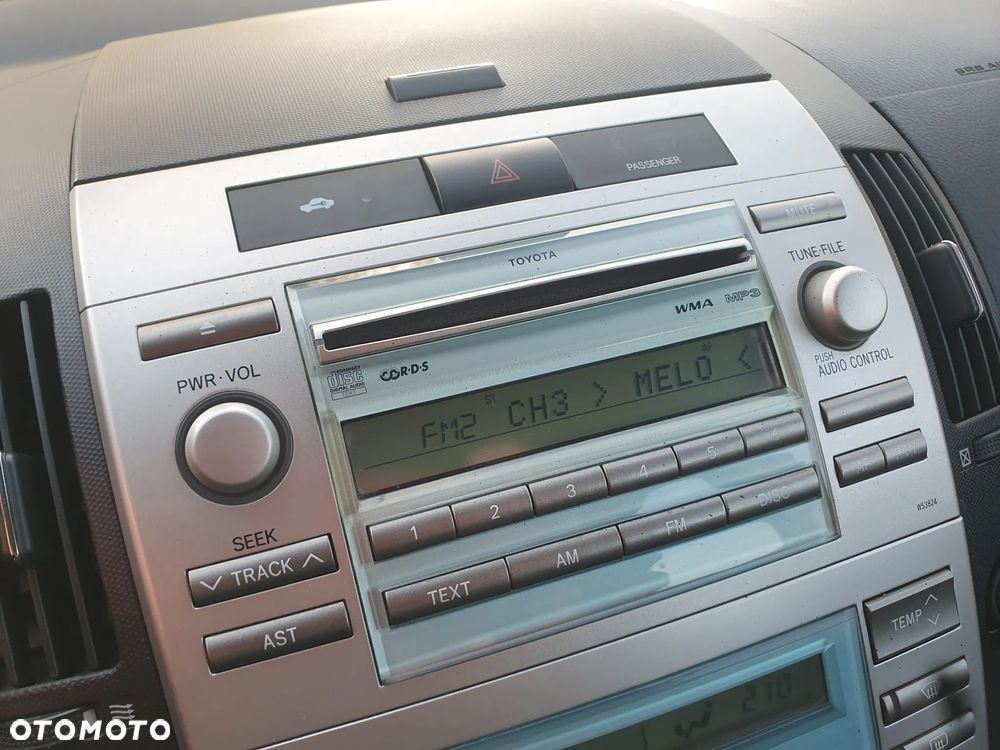 Toyota Corolla Verso 2.2 D-4D DPF Sol - 15