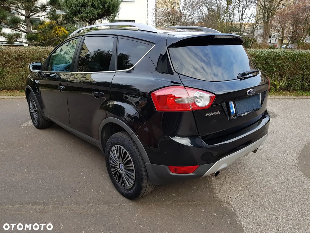 Ford Kuga - 10