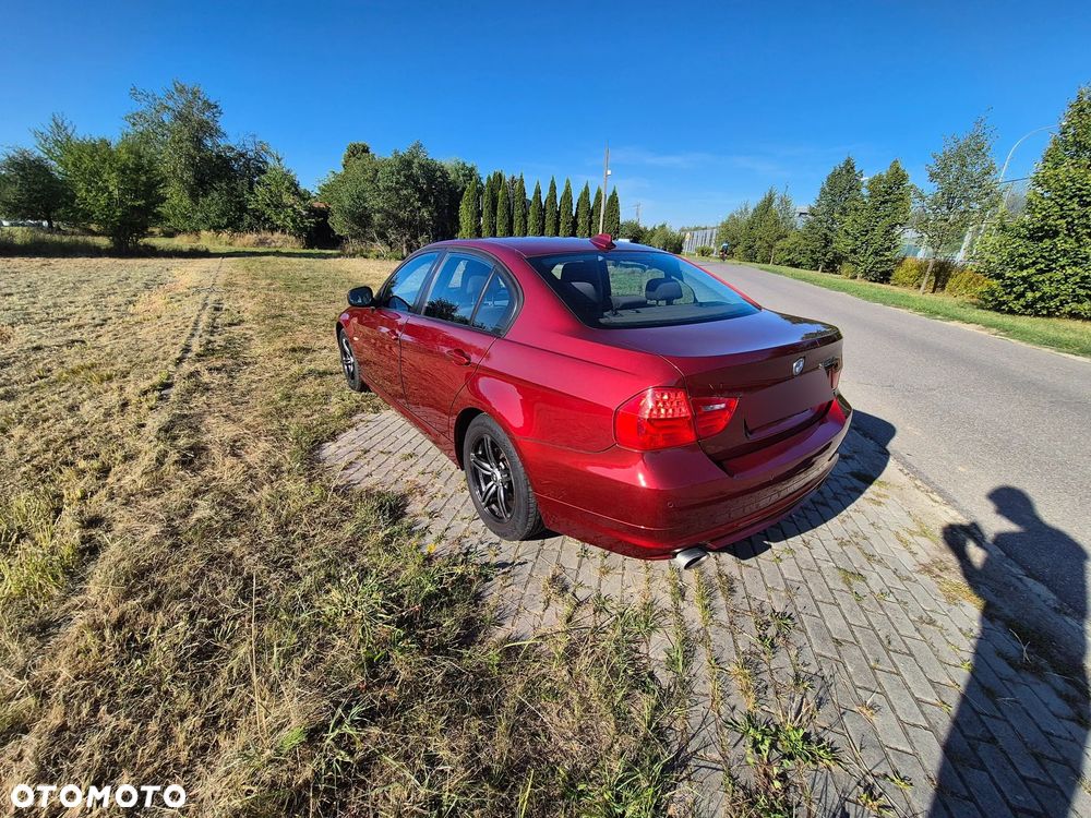 BMW Seria 3 320d - 8