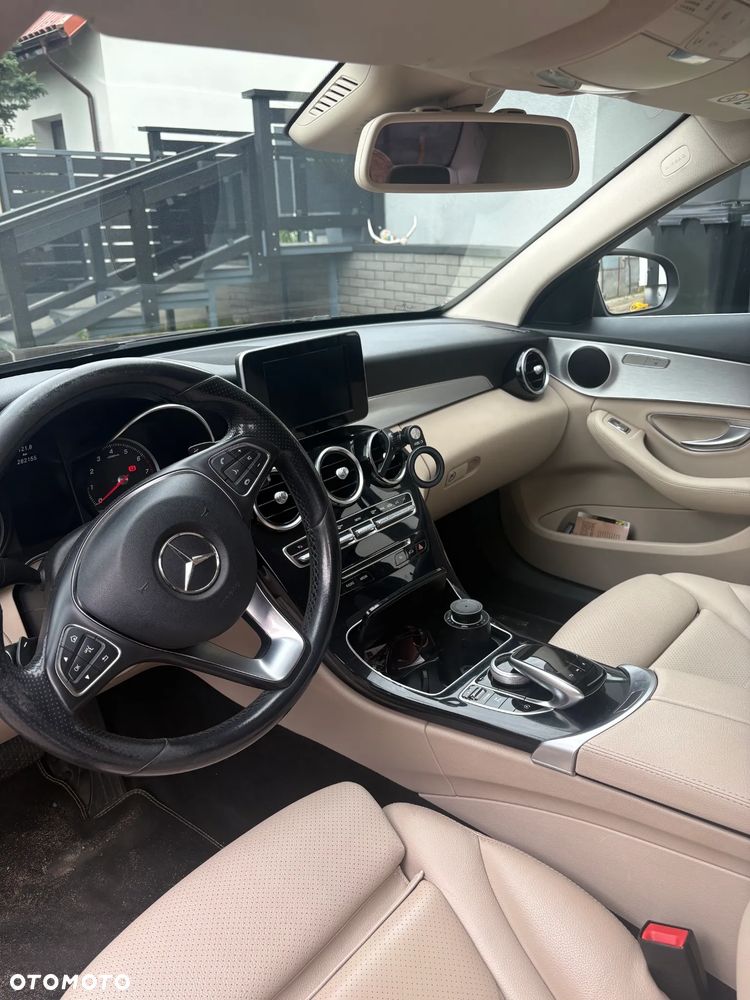 Mercedes-Benz Klasa C 200 9G-TRONIC - 11