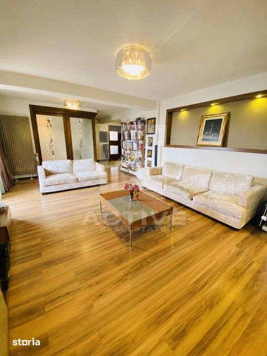 Penthouse zona Transylvania colllege | terasa panoramica — fotografia 1
