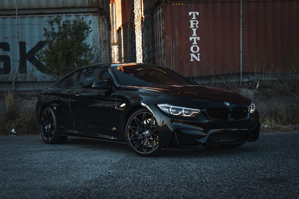 BMW M4 DKG Competition