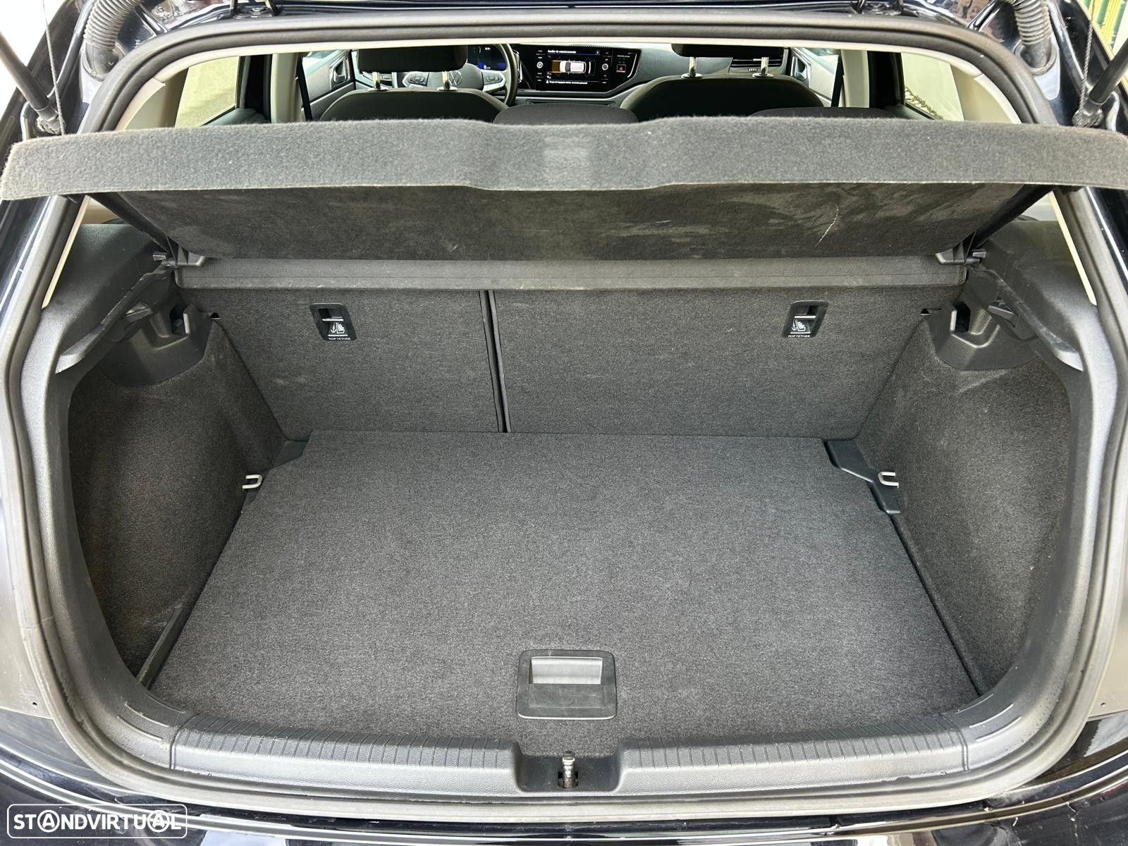 VW Polo 1.0 TSI Urban - 12