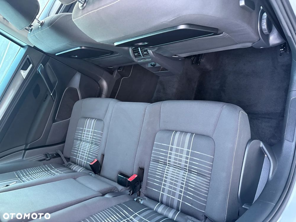 Volkswagen Golf 1.6 TDI BlueMotion Technology Lounge - 14