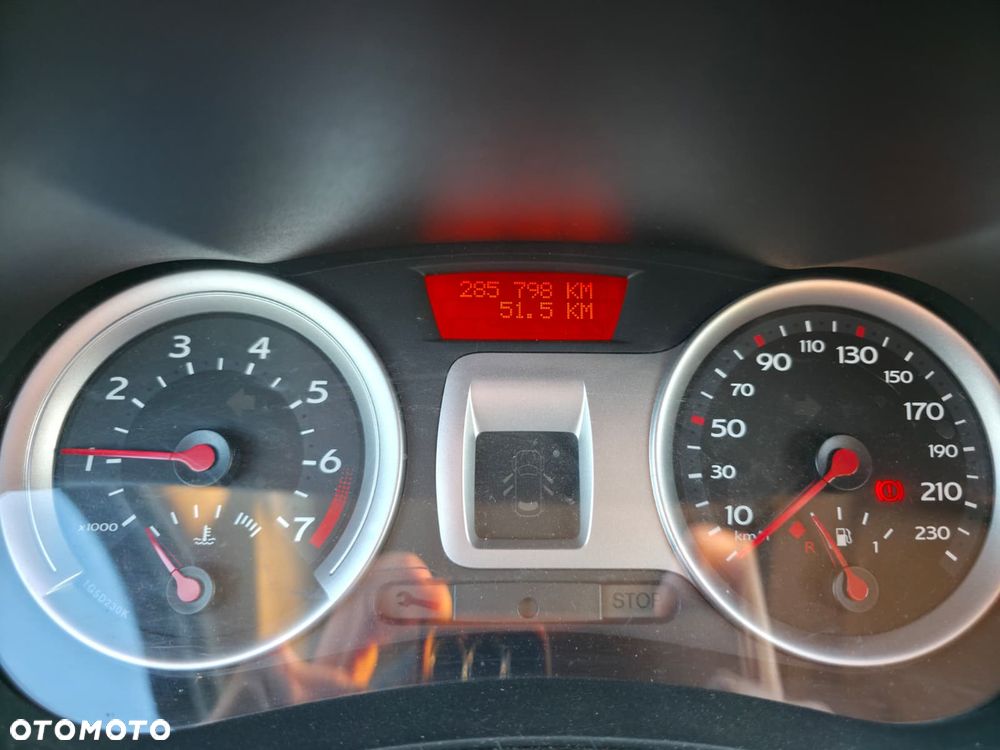 Renault Clio 1.2 16V Wind - 13