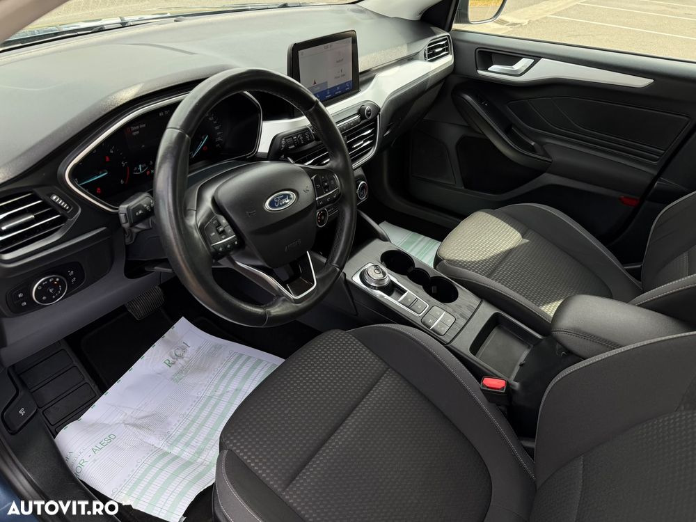Ford Focus - 6