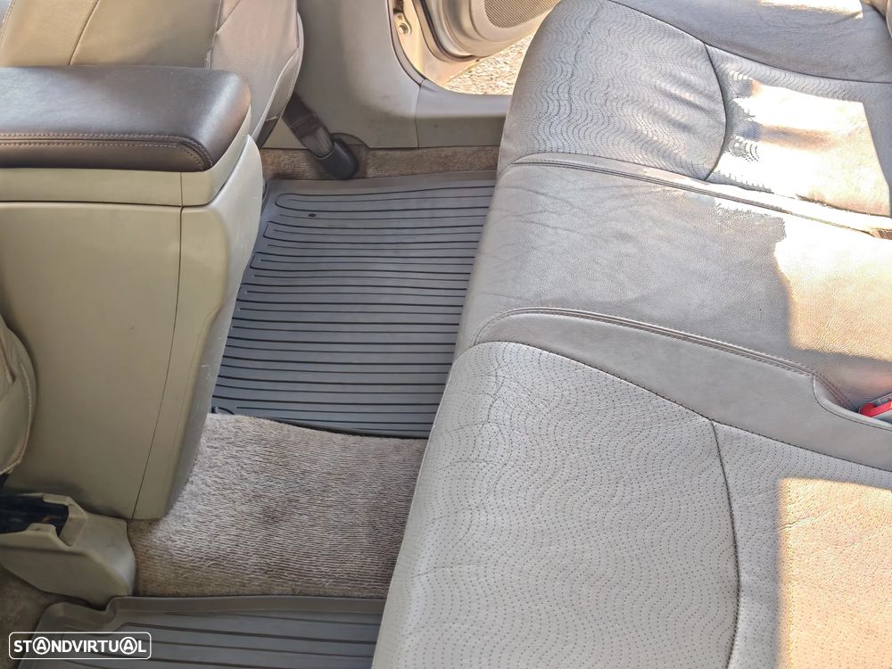 Toyota Prius 1.8 Premium+Pele+GPS - 11
