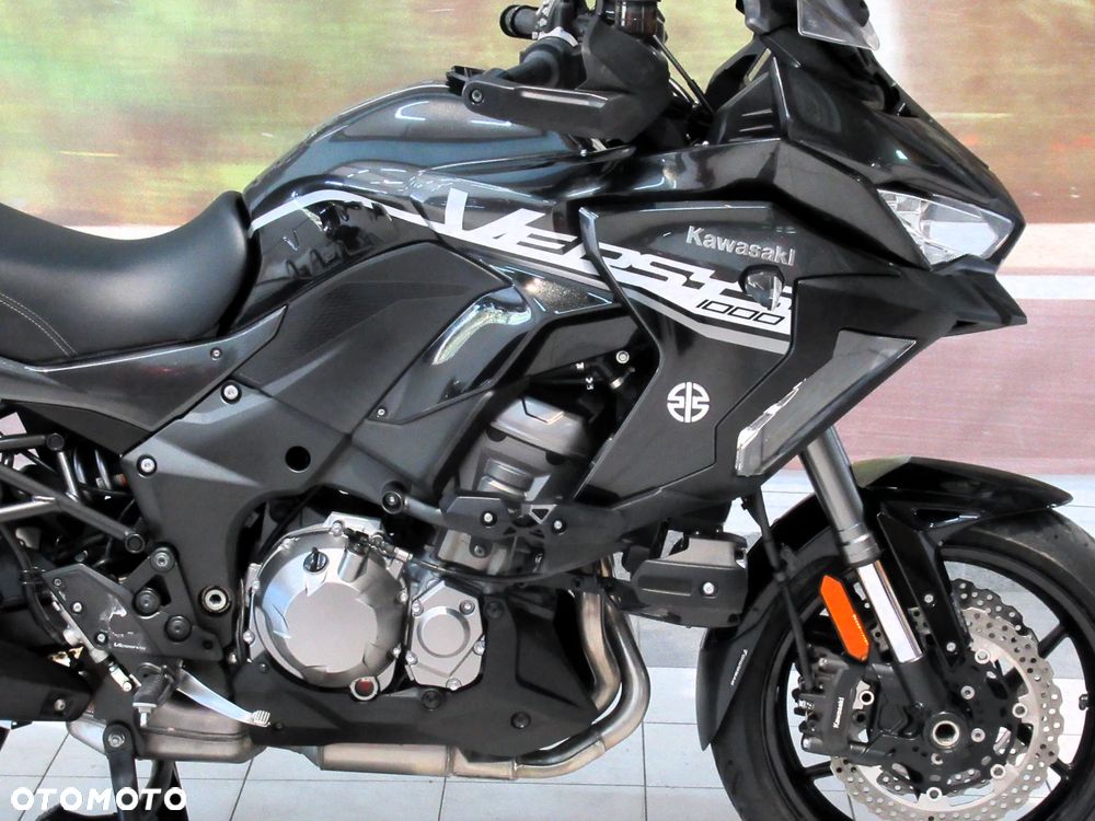 Kawasaki Versys 1000 - 10