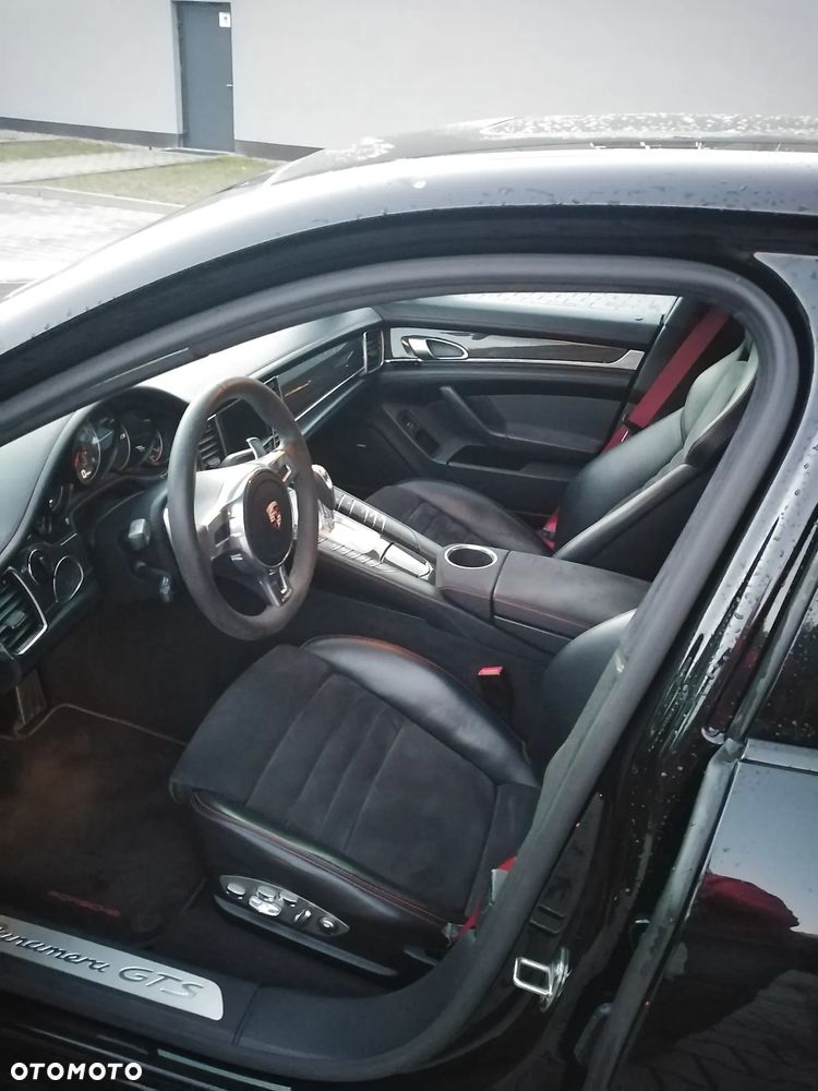 Porsche Panamera GTS - 6