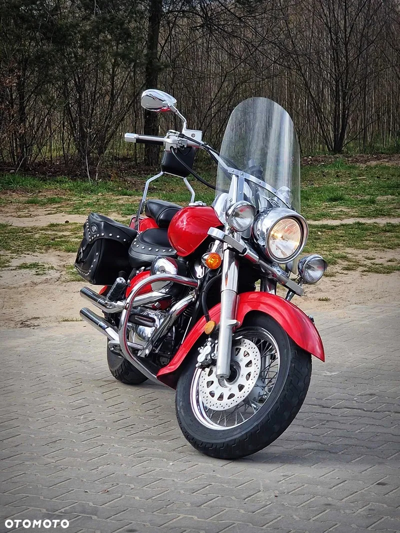 Suzuki VL 800 Volusia - Boulevard C50 - 4