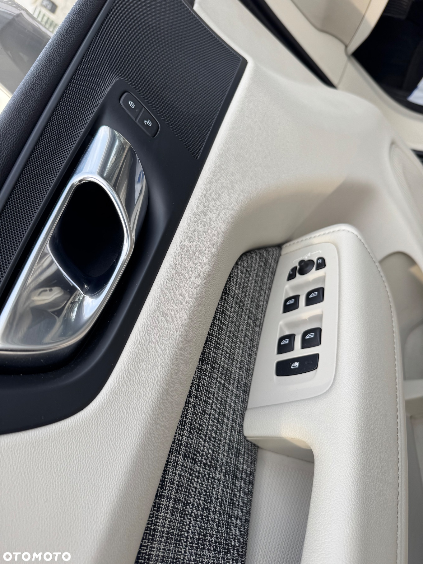 Volvo XC 60 - 29