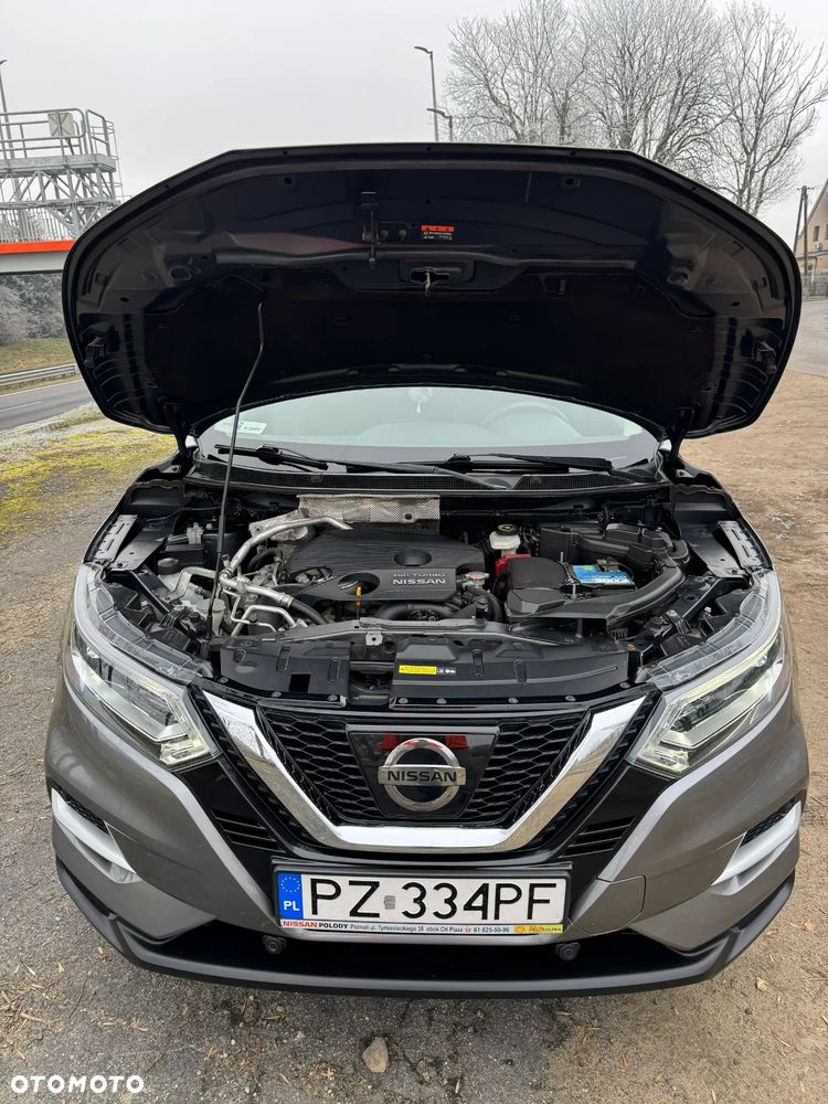 Nissan Qashqai 1.6 DIG-T N-Connecta - 28