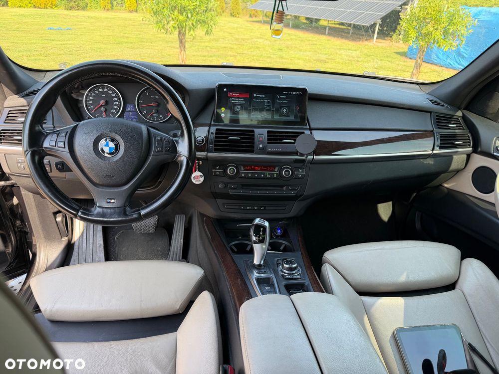 BMW X5 - 12