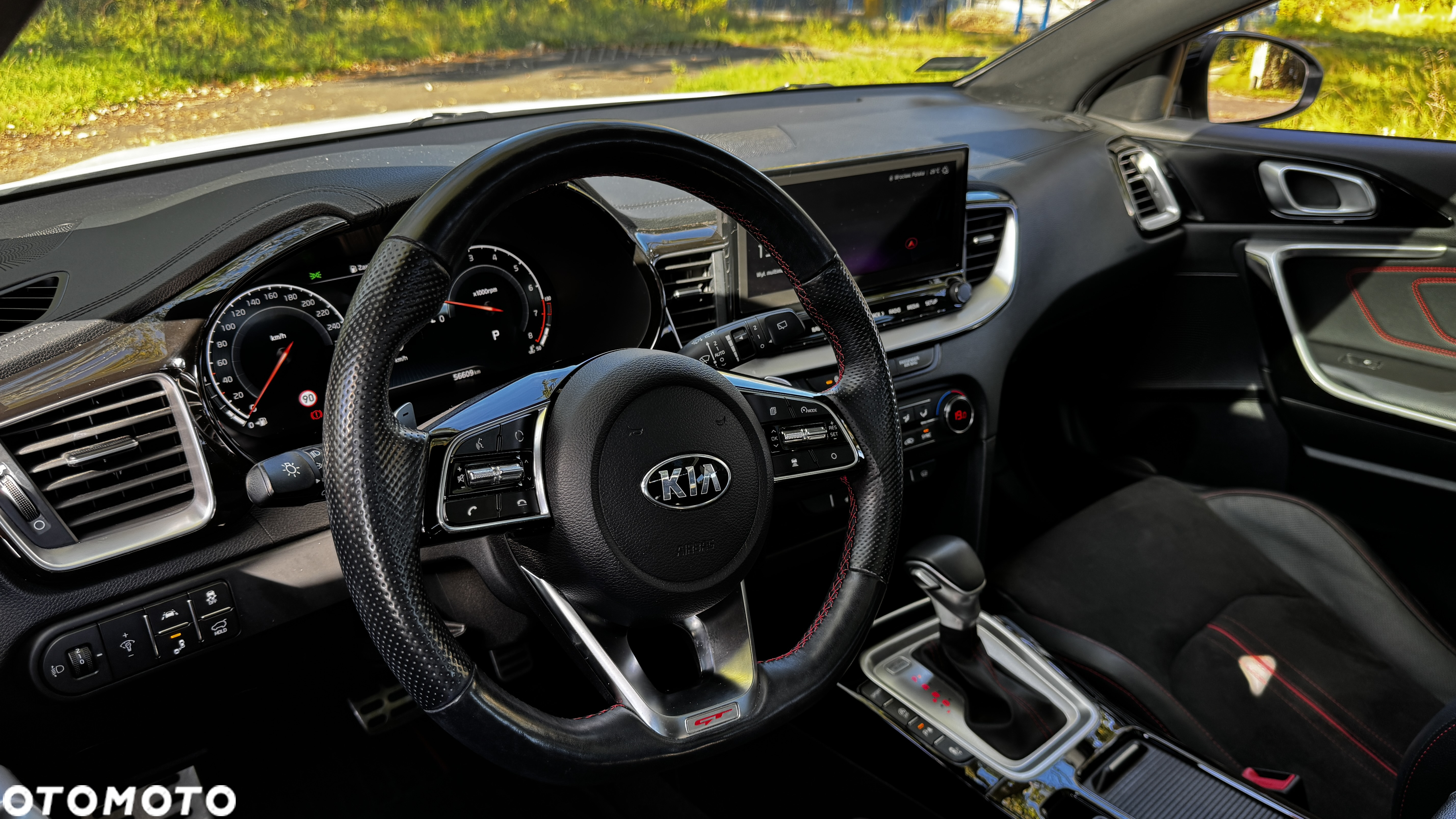 Kia ProCeed 1.6 T-GDI GT DCT - 16