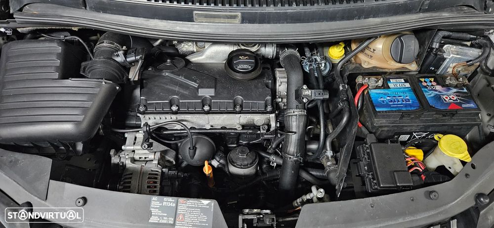 Ford Galaxy 1.9 TDi Ghia - 16