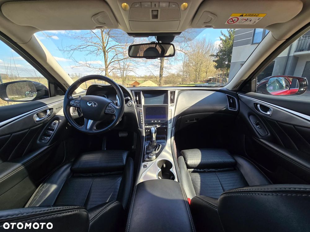 Infiniti Q50 2.2d Sport Tech - 10