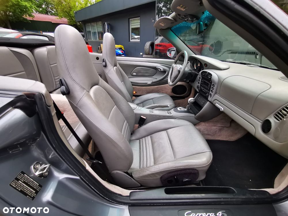 Porsche 911 Carrera 4 S Tiptronic - 20