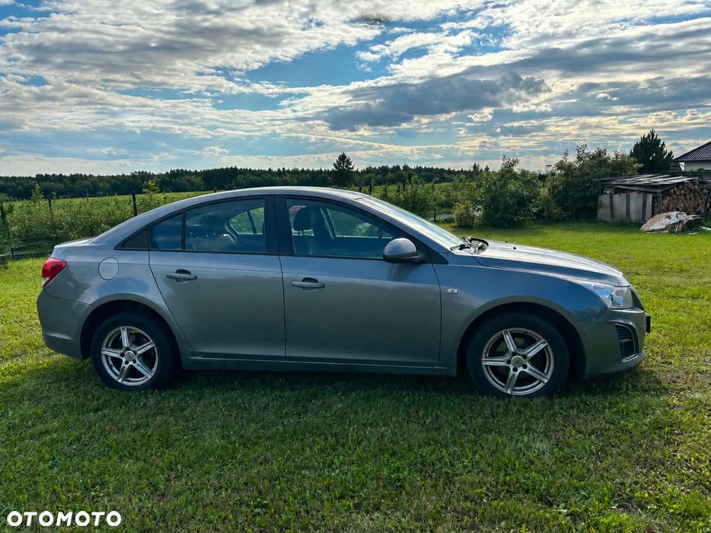 Chevrolet Cruze - 7