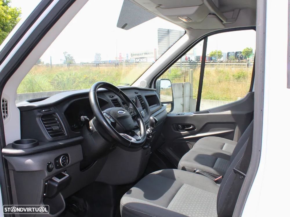Ford Transit 2.0 TDCI Isotermica Frio L2H2 com IVA de  2019 - 9