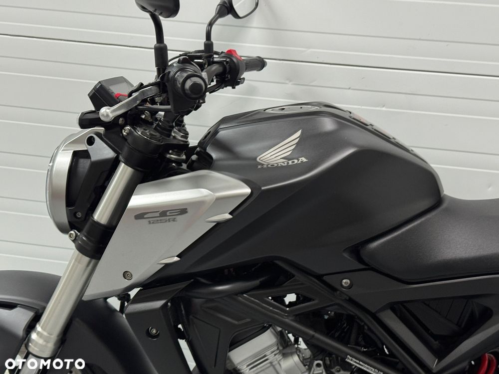 Honda CB - 25