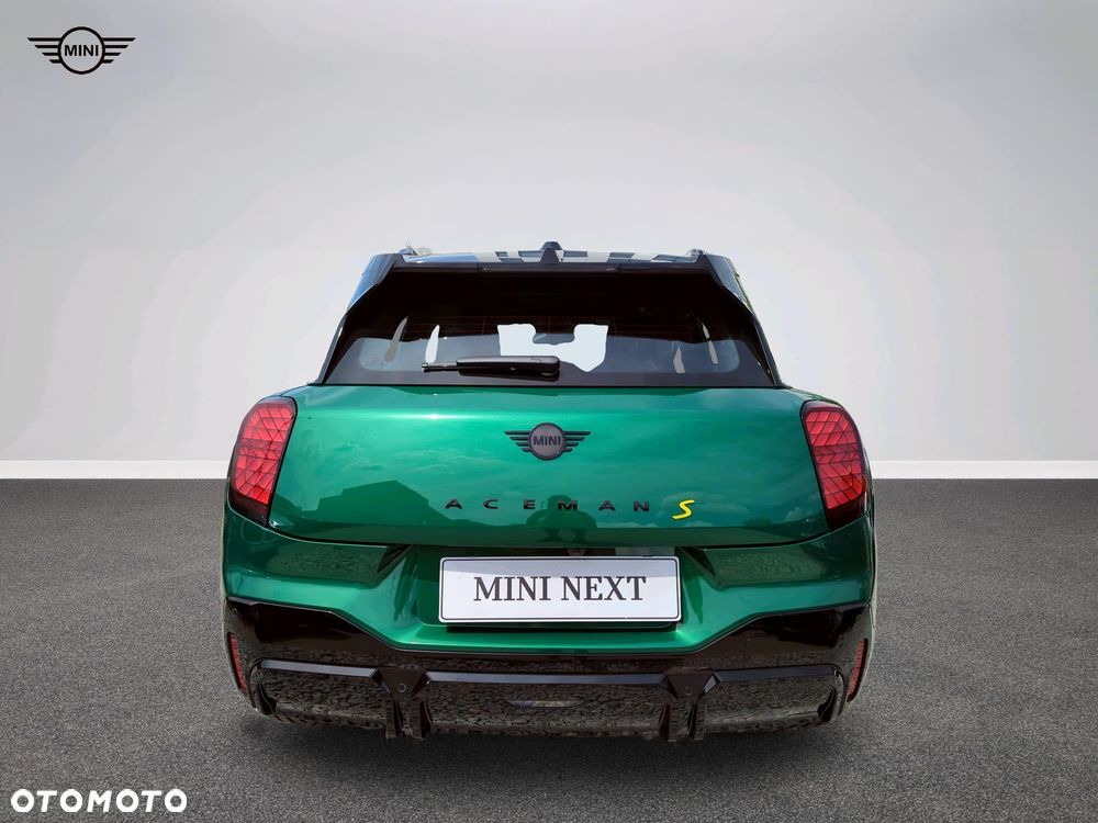MINI Aceman SE John Cooper Works Trim - 9