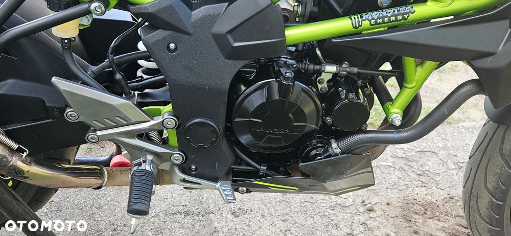 Kawasaki Z - 7