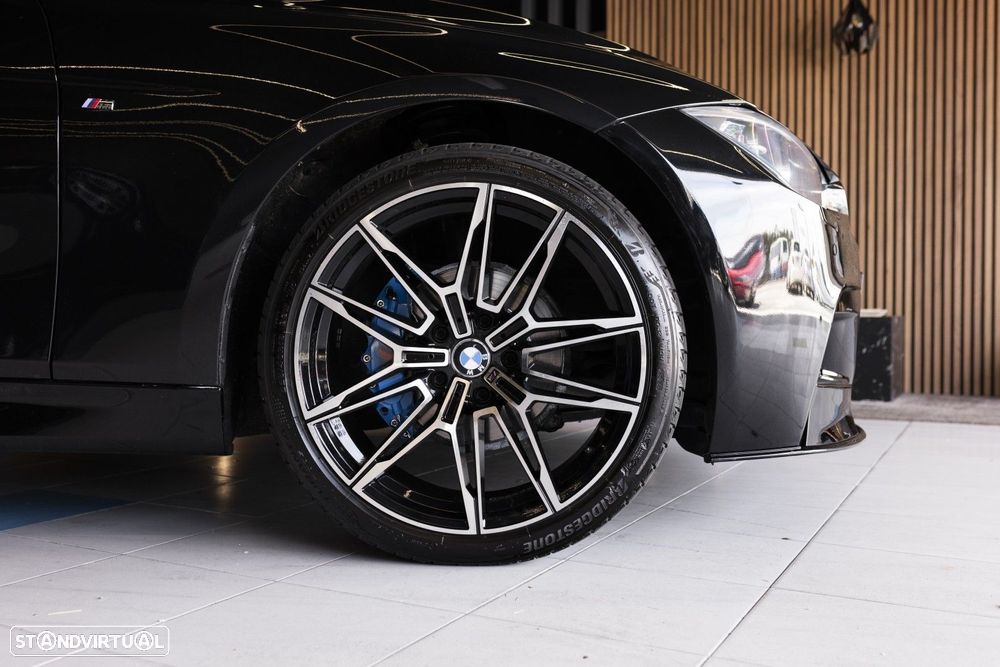BMW 316 d Pack M - 11