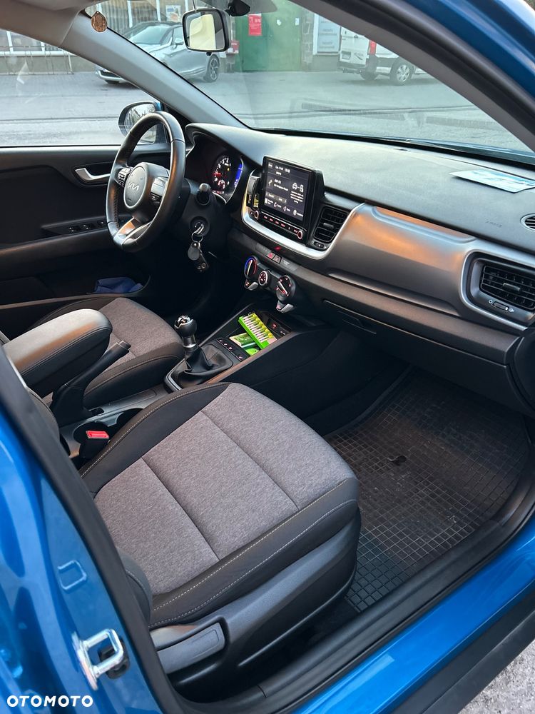 Kia Stonic 1.2 M - 11