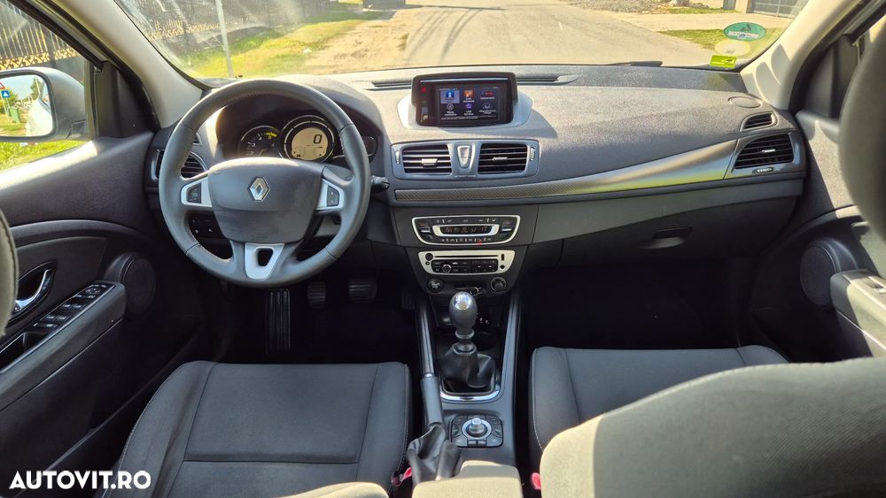 Renault Megane ENERGY dCi 110 Start & Stop Expression - 5