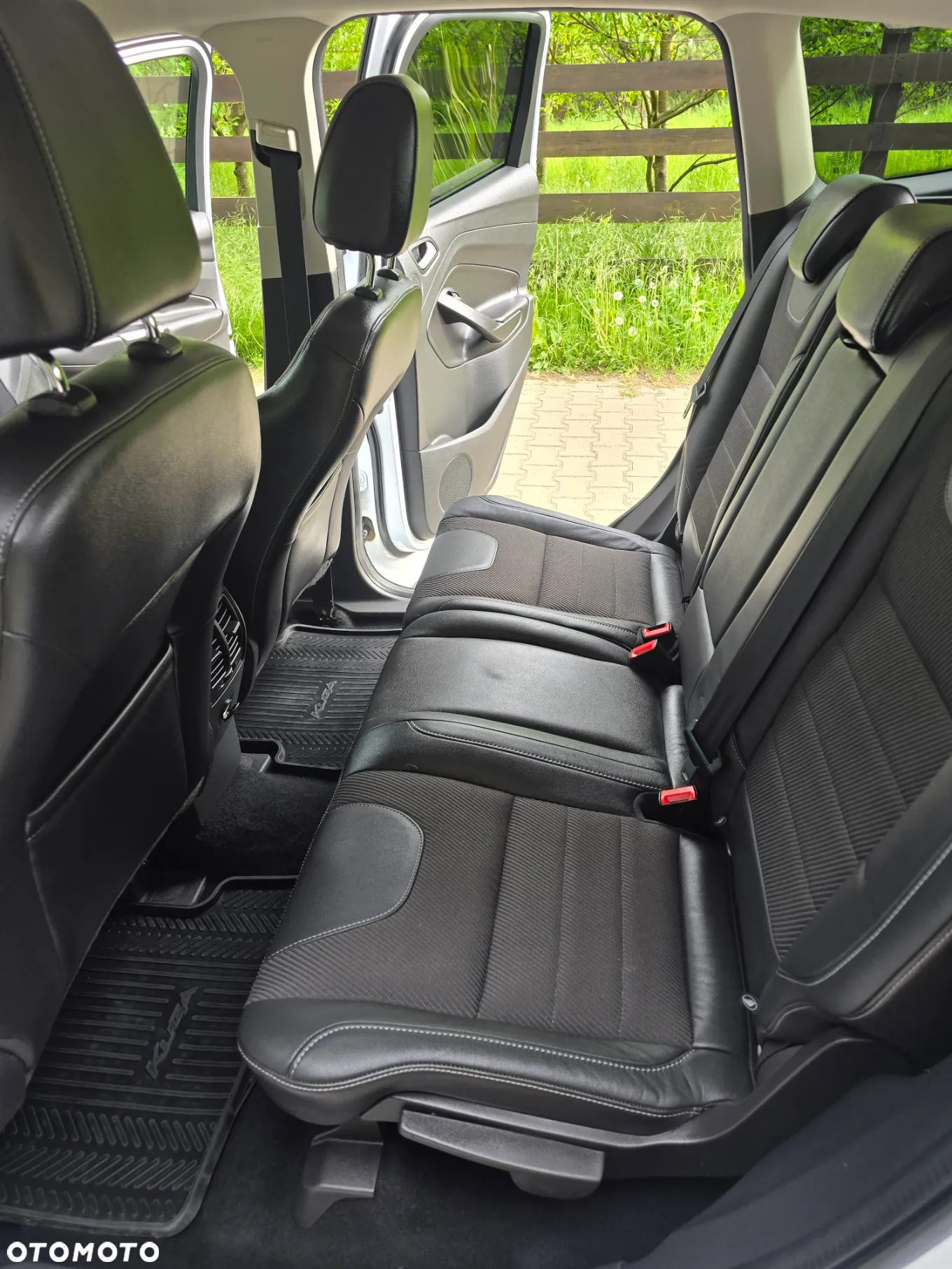 Ford Kuga 2.0 TDCi 4WD Titanium - 23
