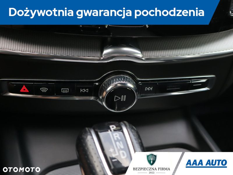 Volvo XC 60 - 20