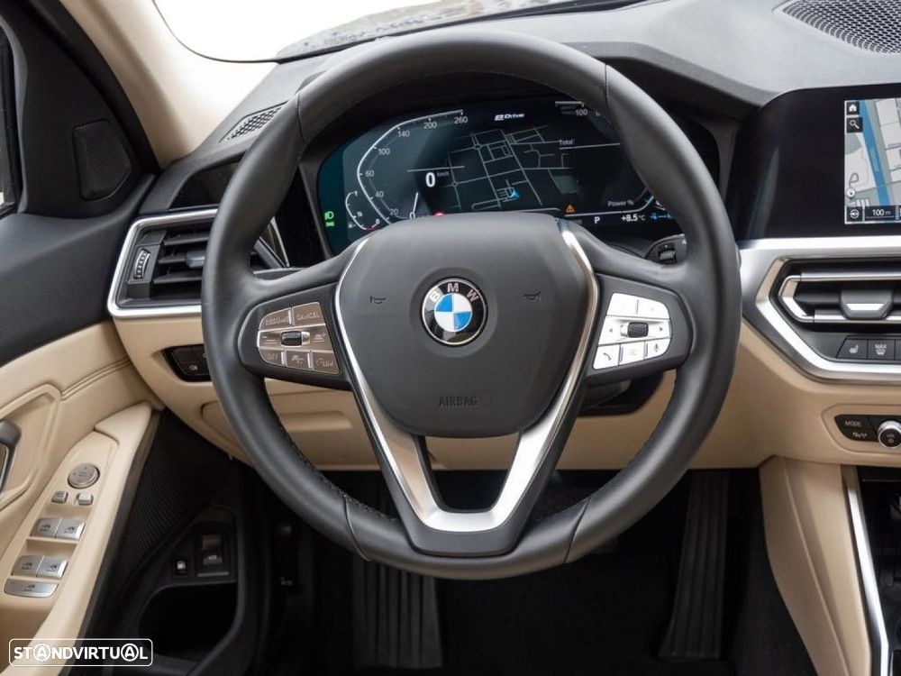BMW 320 e Aut. Advantage - 13