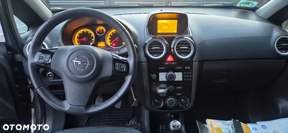 Opel Corsa 1.4 Enjoy - 2