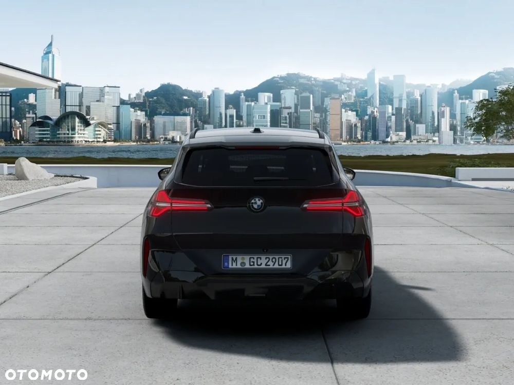 BMW X3 xDrive20d mHEV - 2