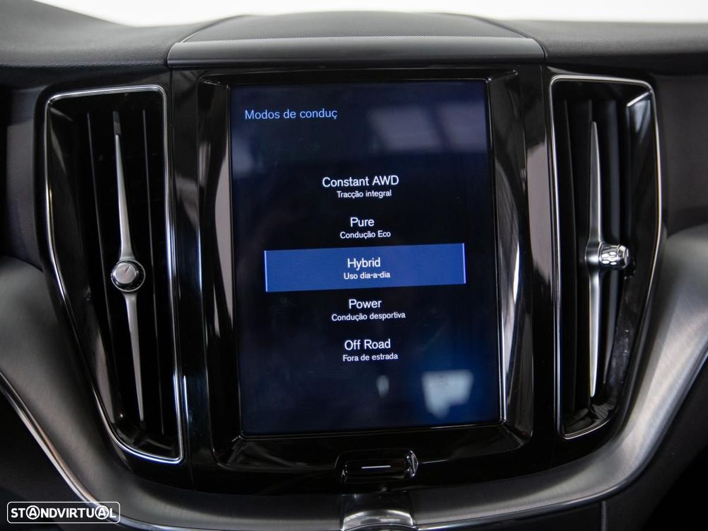 Volvo XC 60 2.0 T8 PHEV Momentum AWD - 23