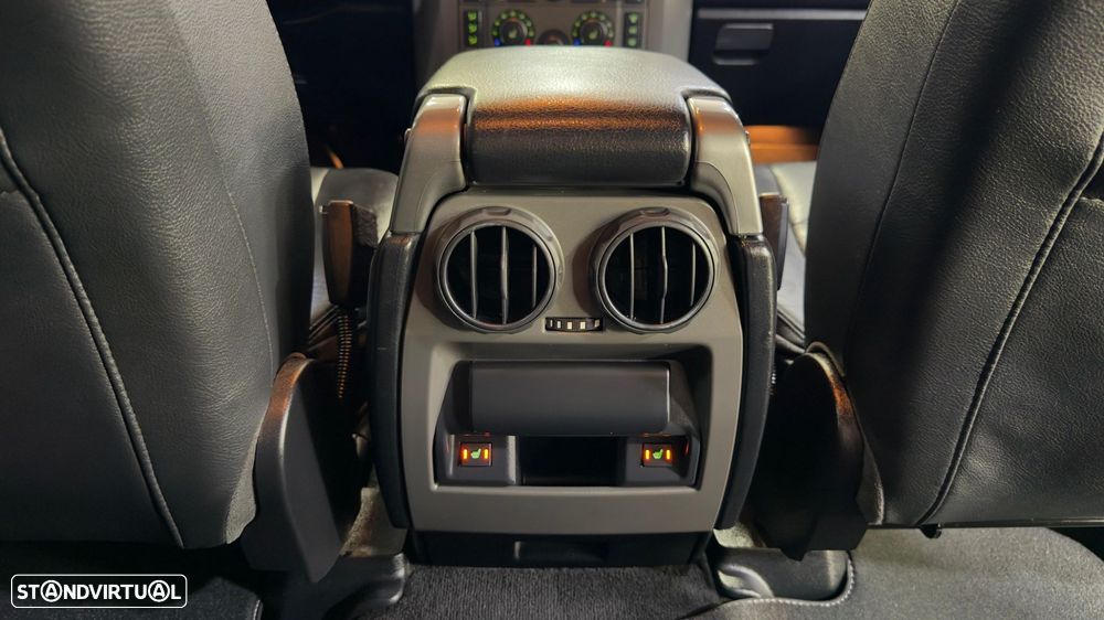 Land Rover Discovery - 16