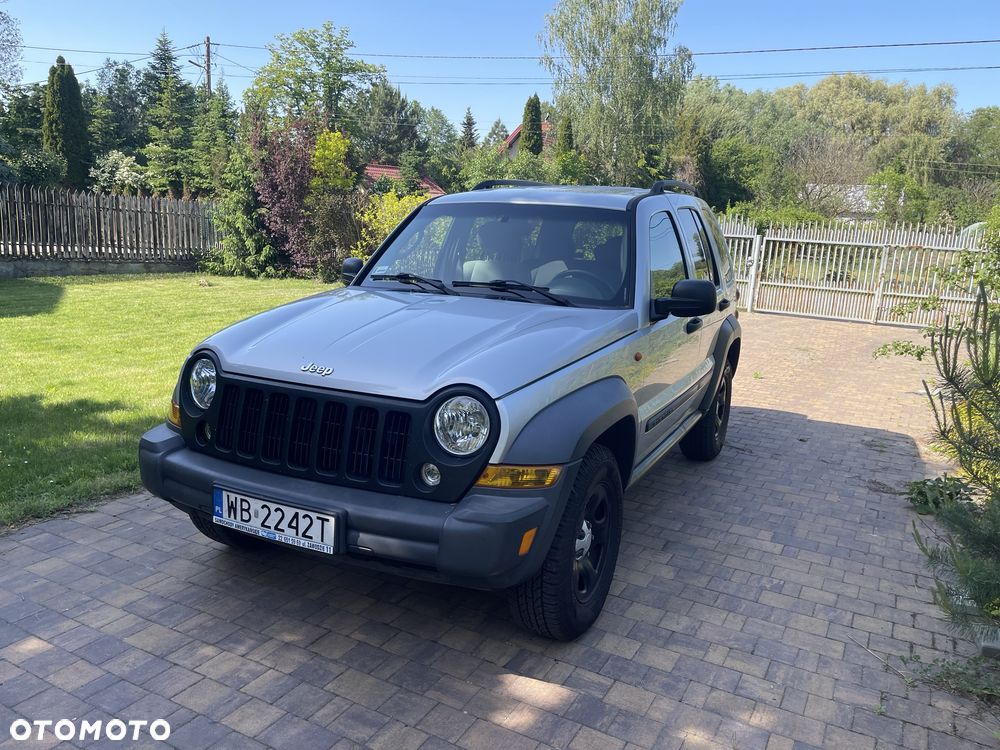 Jeep Cherokee - 1