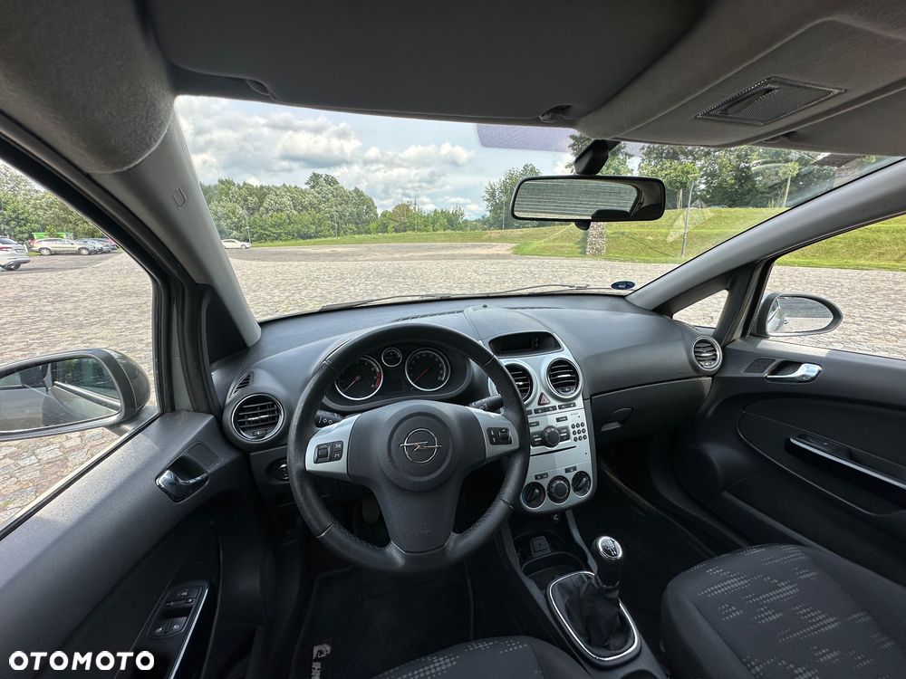 Opel Corsa - 14