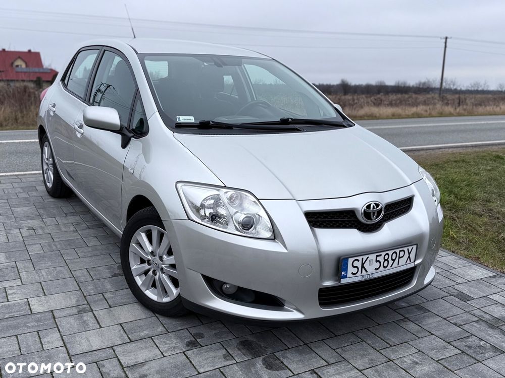Toyota Auris 1.6 VVT-i Multimode Executive - 1