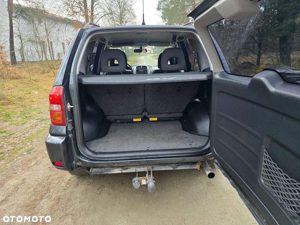 Toyota RAV4 2.0 VVT-i 4x4 - 25