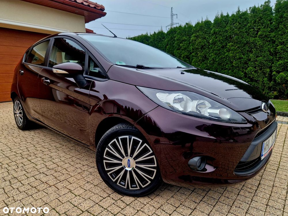 Ford Fiesta - 2