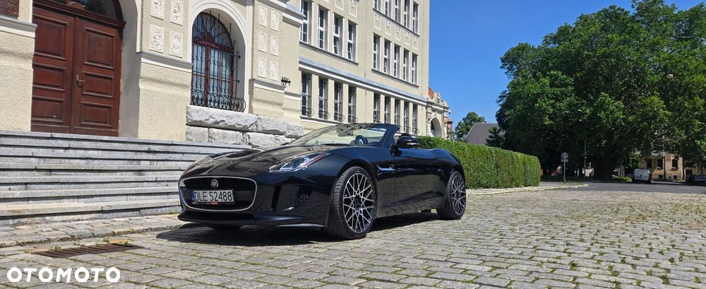 Jaguar F-Type R-Dynamic - 2