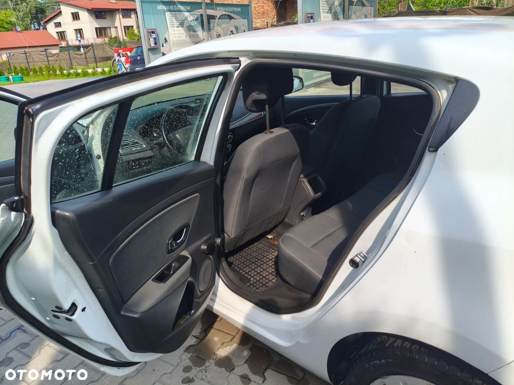 Renault Megane 1.5 dCi Limited - 5