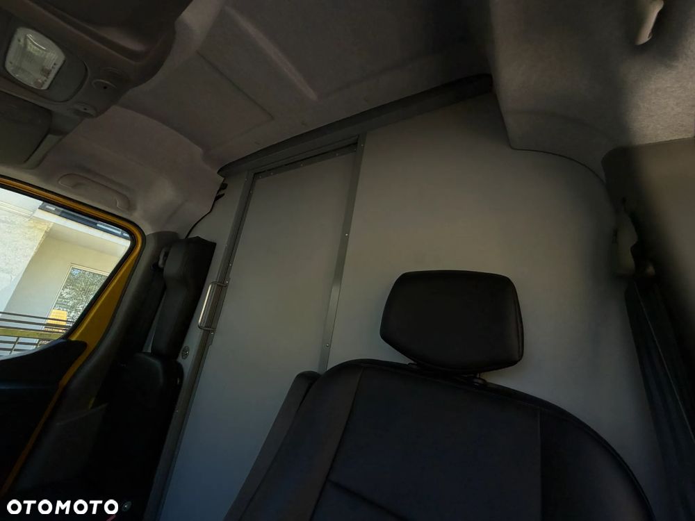 Renault e-Master - 14
